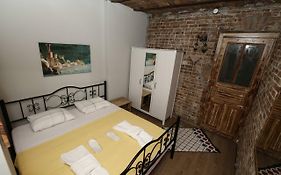 Rodin Suites
